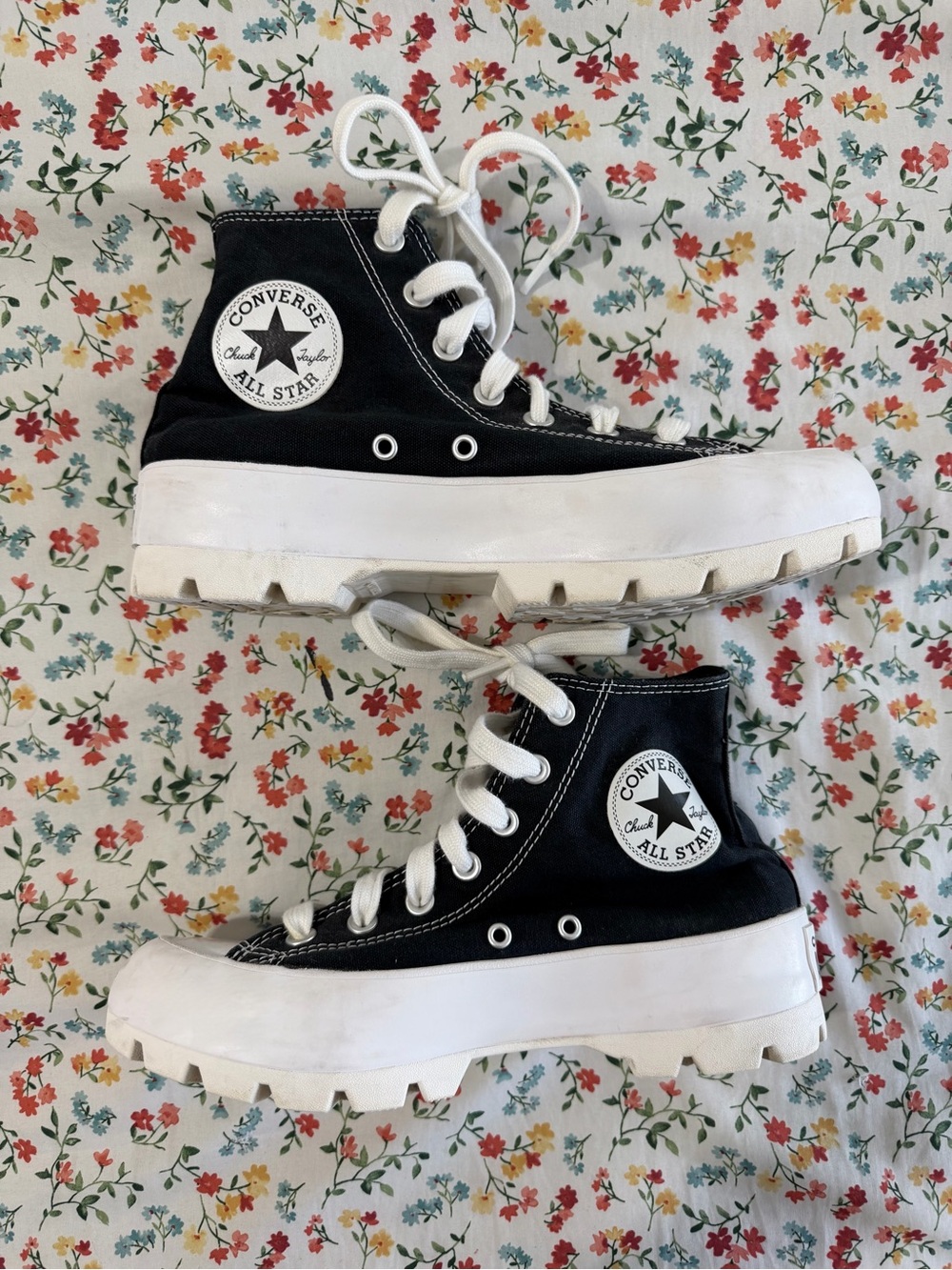 Converse Chuck Taylor All Star High Top Sneakers - Black